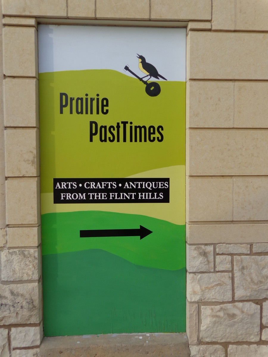 Shopping City of Cottonwood Falls Kansas