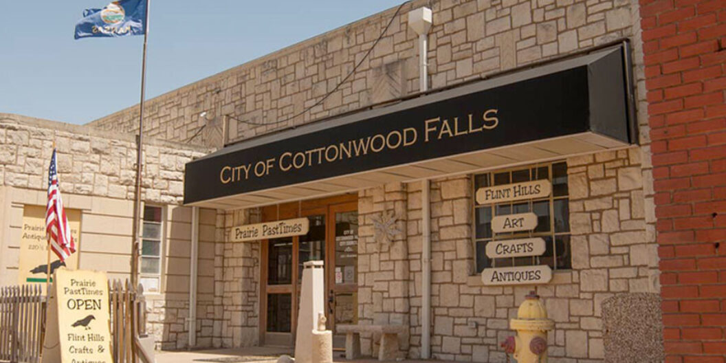 MUNICIPAL BUILDING